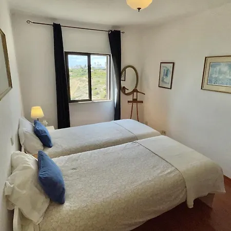 In Opposite Of Colina Sol 1108 Apartman *
