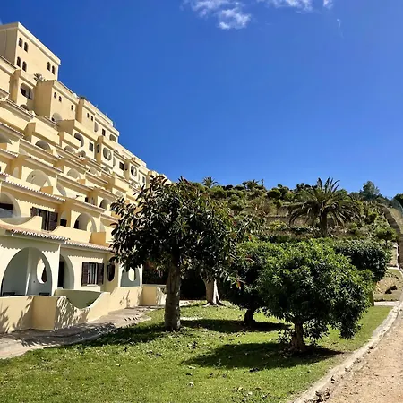 Apartamento In Opposite Of Colina Sol 1108 *