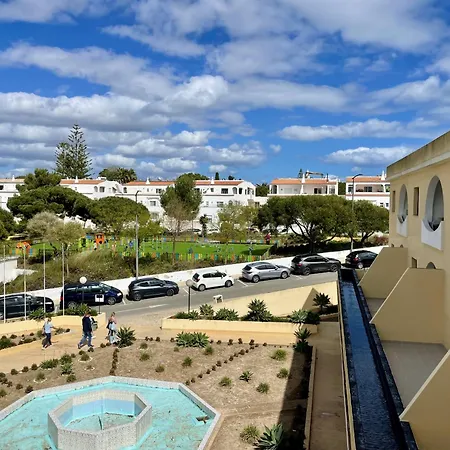Apartament In Opposite Of Colina Sol 1108